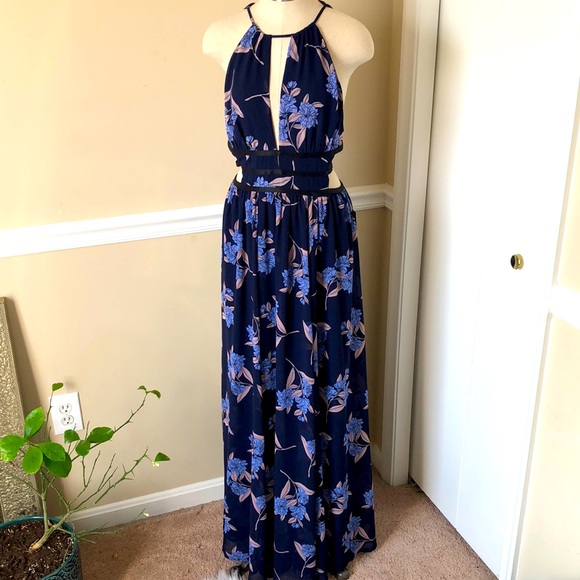 Express Dresses & Skirts - NWT Open Side Floral Halter Gown